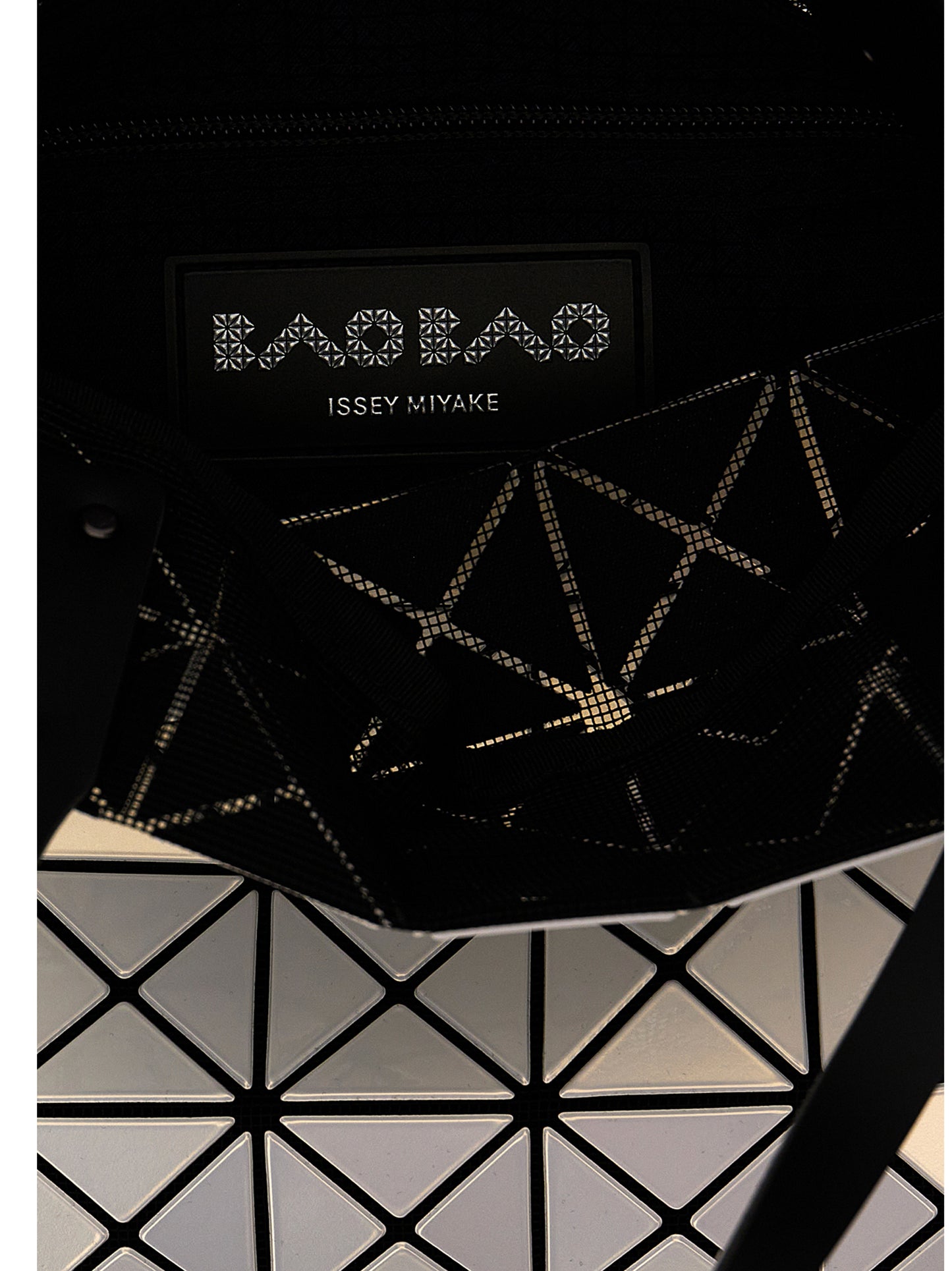 BAO BAO ISSEY MIYAKE SHOPPING 'PRISM POLARIZATION' BB36AG90456