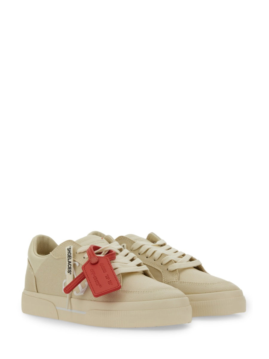 Off-White "NEW VULCANIZED" LOW SNEAKERS OWIA288S24FAB0010301