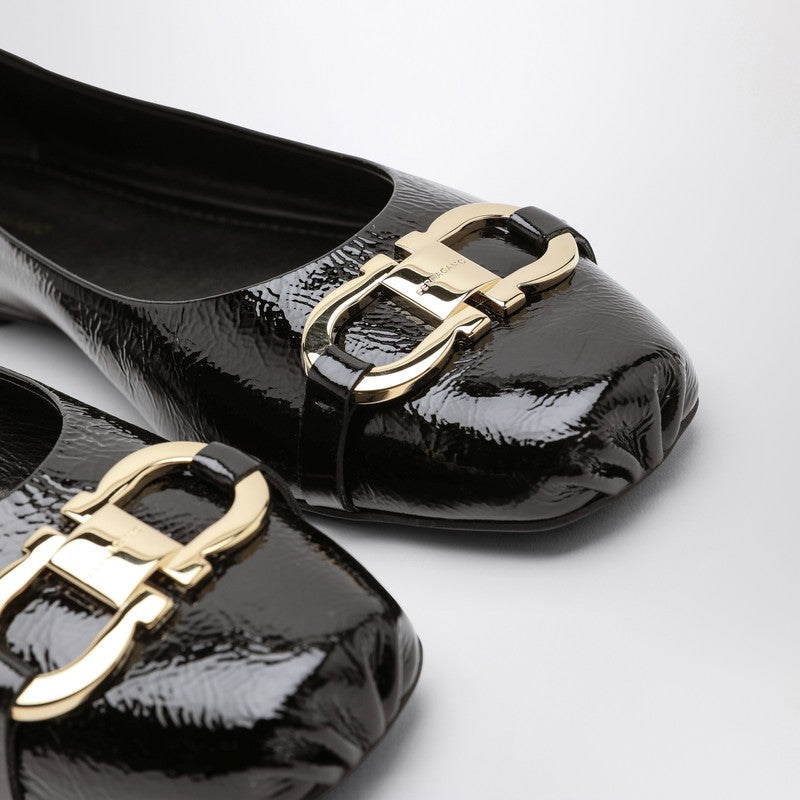 FERRAGAMO Black patent leather Gancini ballerina 07774251CLEP_FERRA-NR