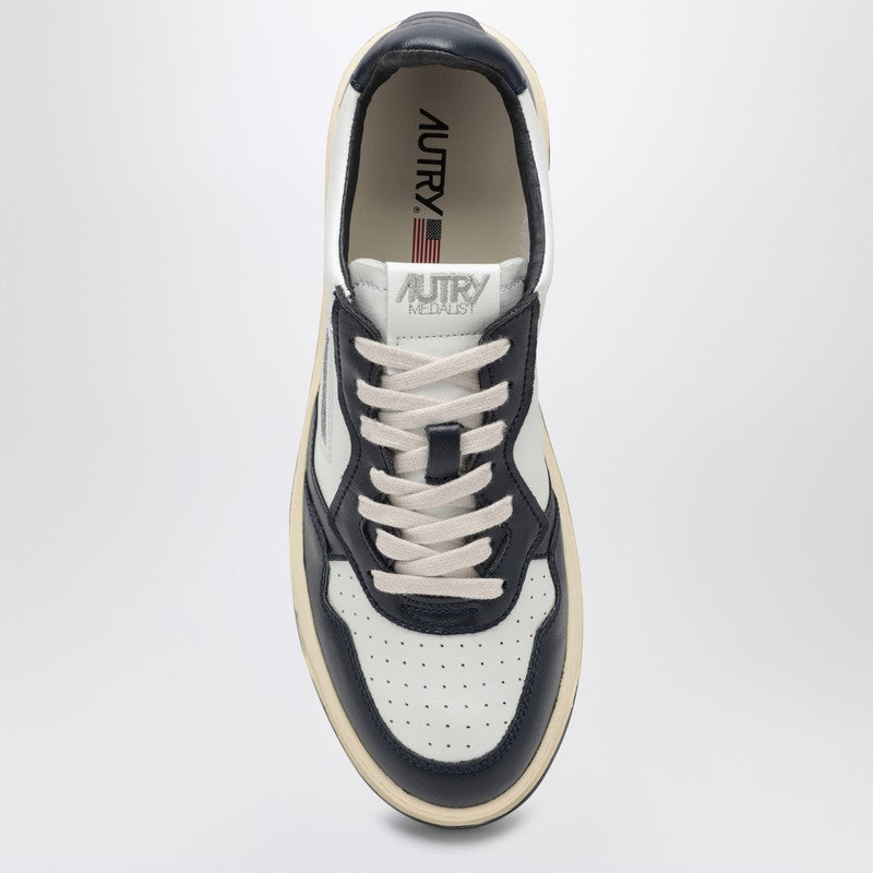 AUTRY White/blue leather Medalist low-top sneakers AULMWB04P_AUTRY-WB04