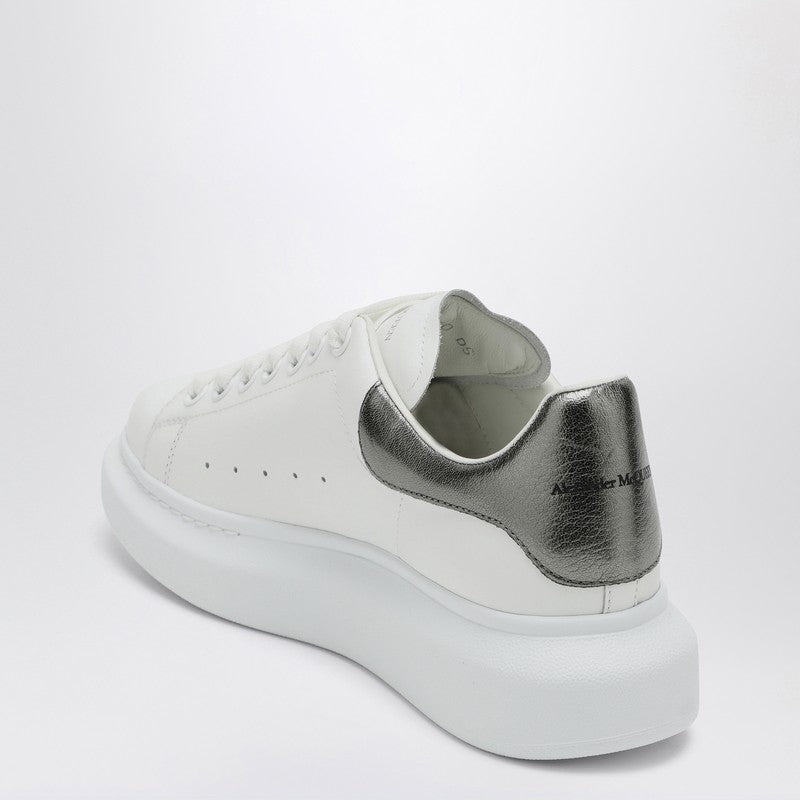 Alexander McQUEEN White and silver Oversized sneakers 553770WHFBUP_ALEXQ-9042