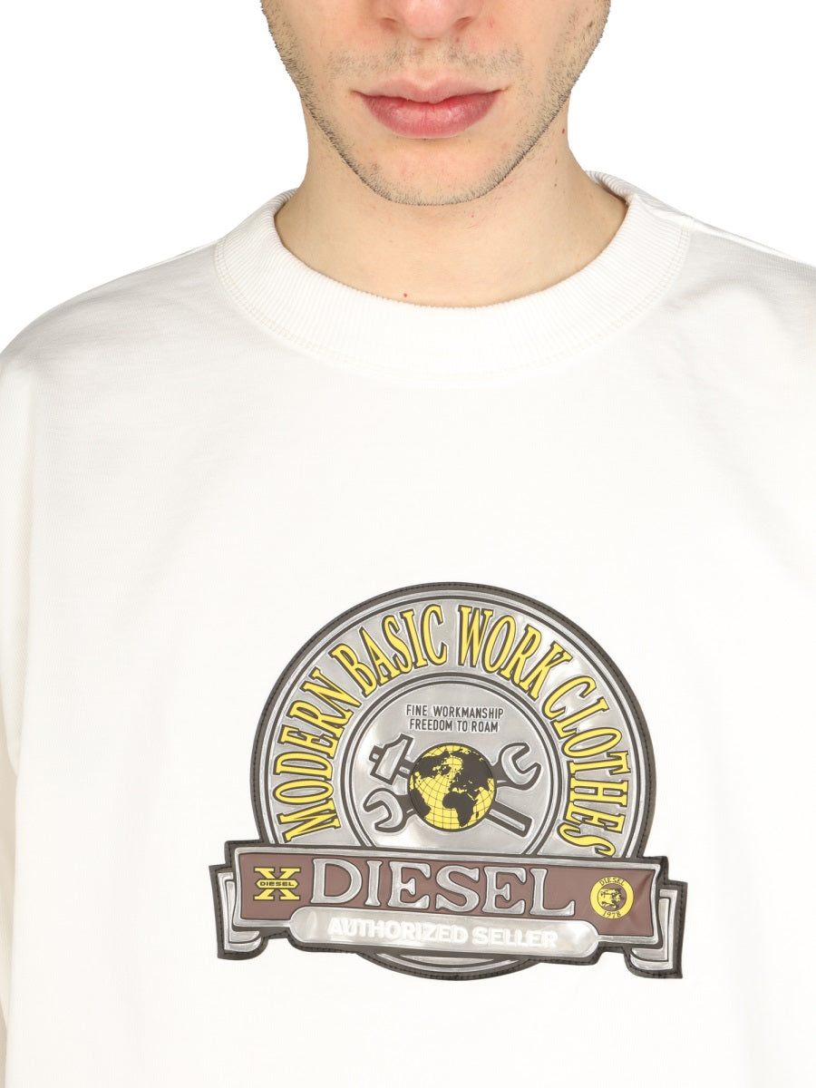 Diesel LOGO PATCH SWEATSHIRT  A054070LEAG141