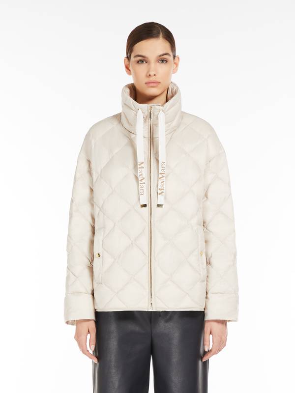 Max Mara Coats White 2519481034600081