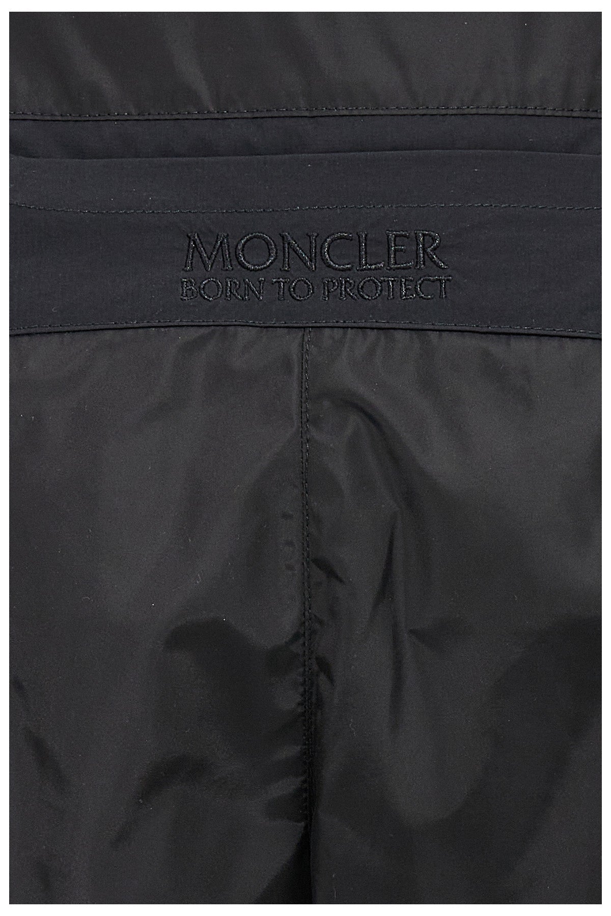 Moncler BORN TO PROTECT CAPSULE SHORTS 2B00012539ZD998