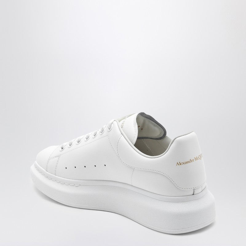 Alexander McQUEEN White Oversize sneakers 553680WHGP5P_ALEXQ-9000