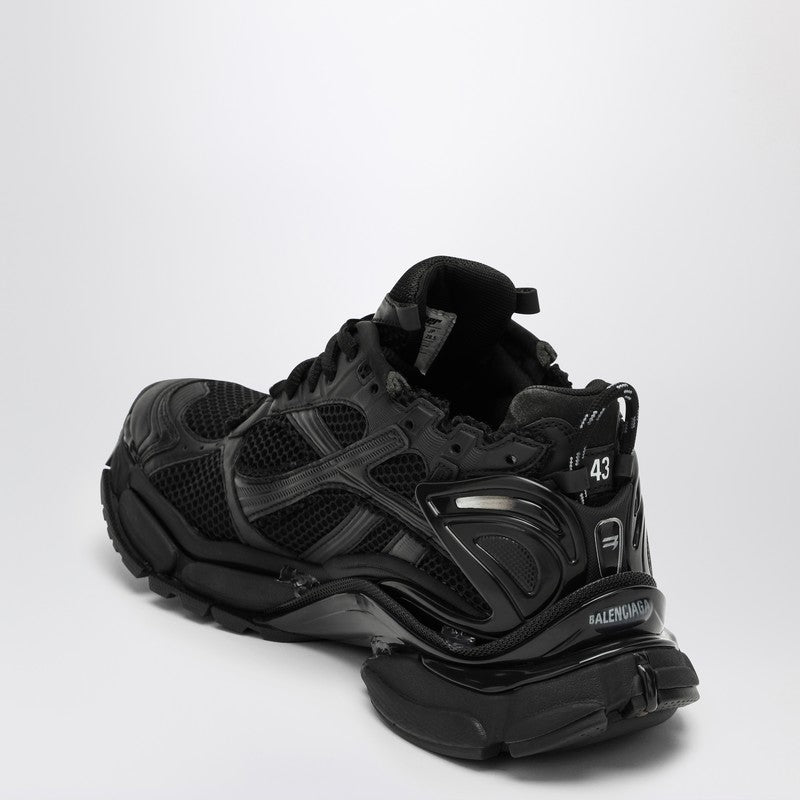 Balenciaga Low Runner black trainer 772774W3RBTP_BALEN-1000