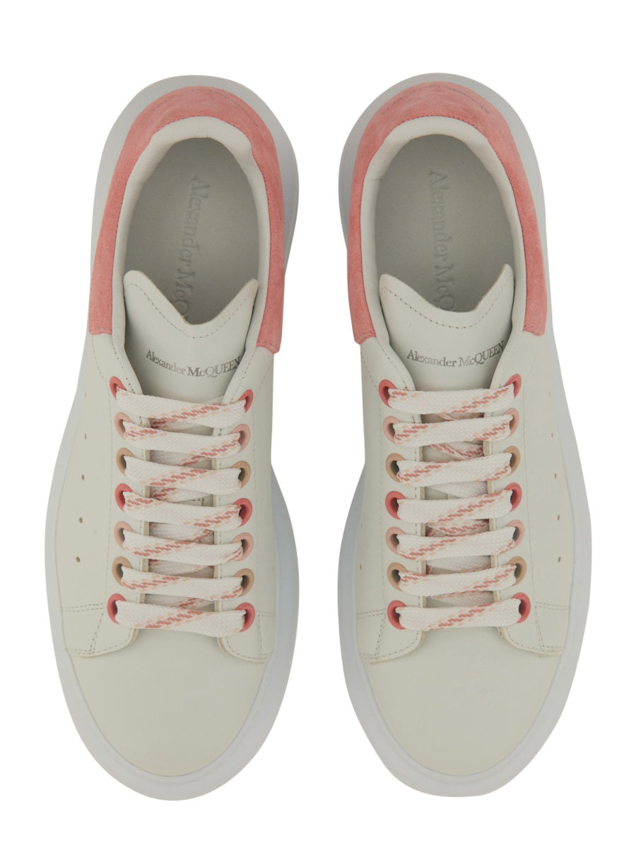 Alexander McQUEEN OVERSIZED SNEAKER 718139WIEEU8772