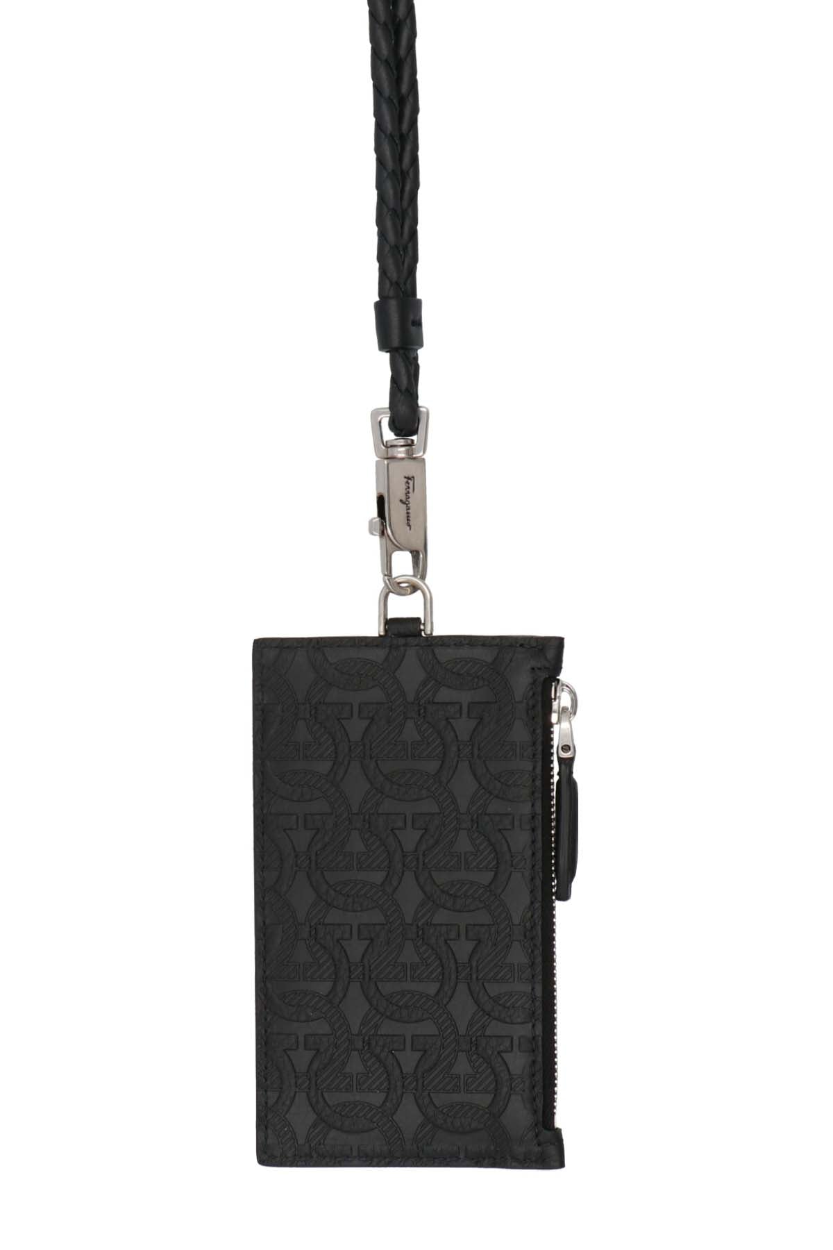 FERRAGAMO 'GANCIO' CARD HOLDER WITH A SHOULDER STRAP 0758003NERO