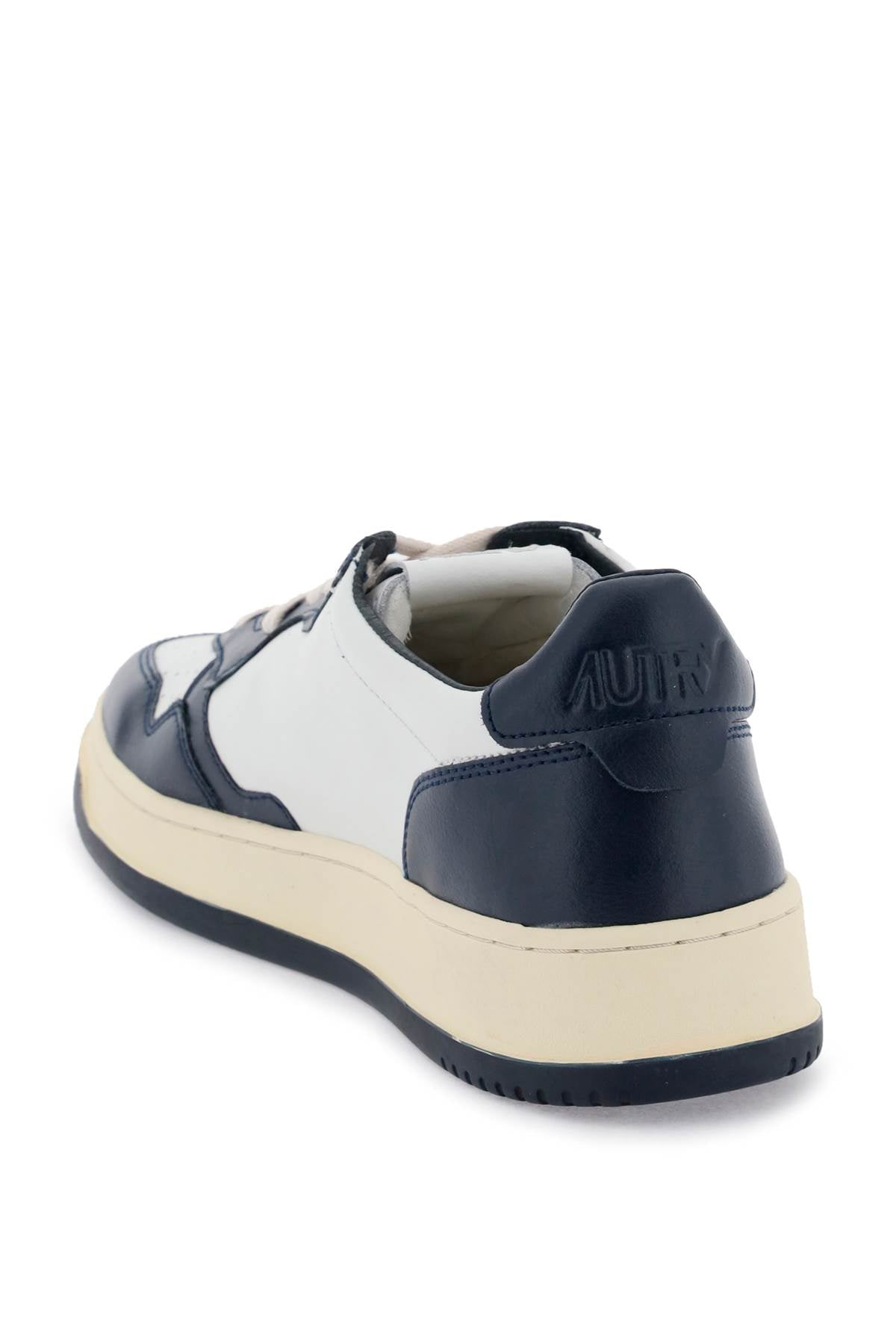 AUTRY leather medalist low sneakers AULMWB04WHTBL
