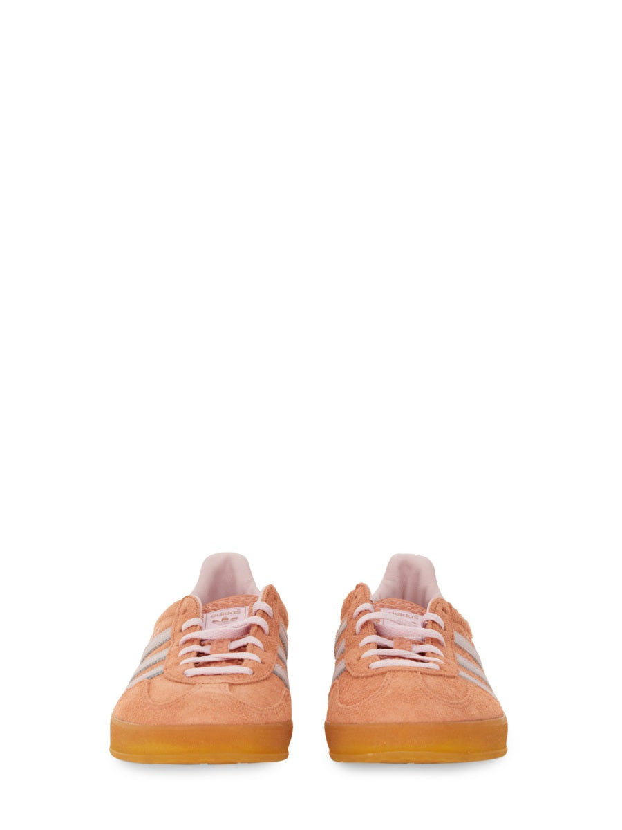 adidas Originals INDOOR GAZELLE SNEAKER IE2946WONCLA/CLPINK/GUM3