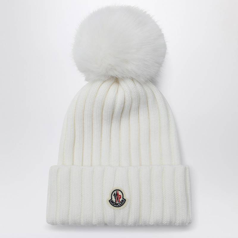 Moncler White bonnet with pon pon 3B000-27M1131P_MONCL-034