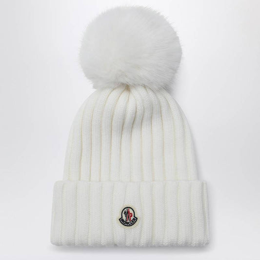 Moncler White bonnet with pon pon 3B000-27M1131P_MONCL-034