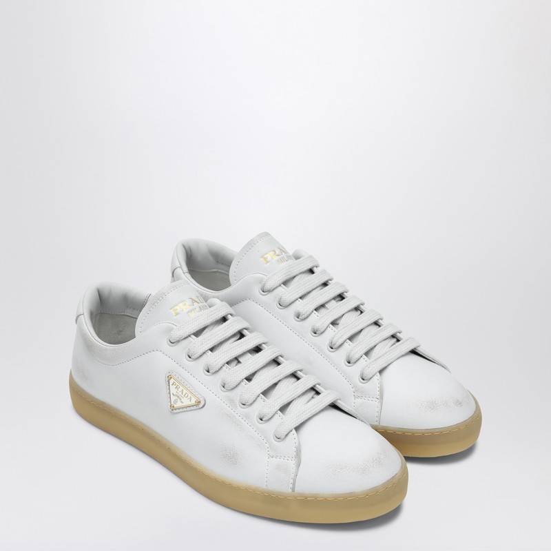 Prada White worn effect sneaker 2EE413G0013LPQQ_PRADA-F097W