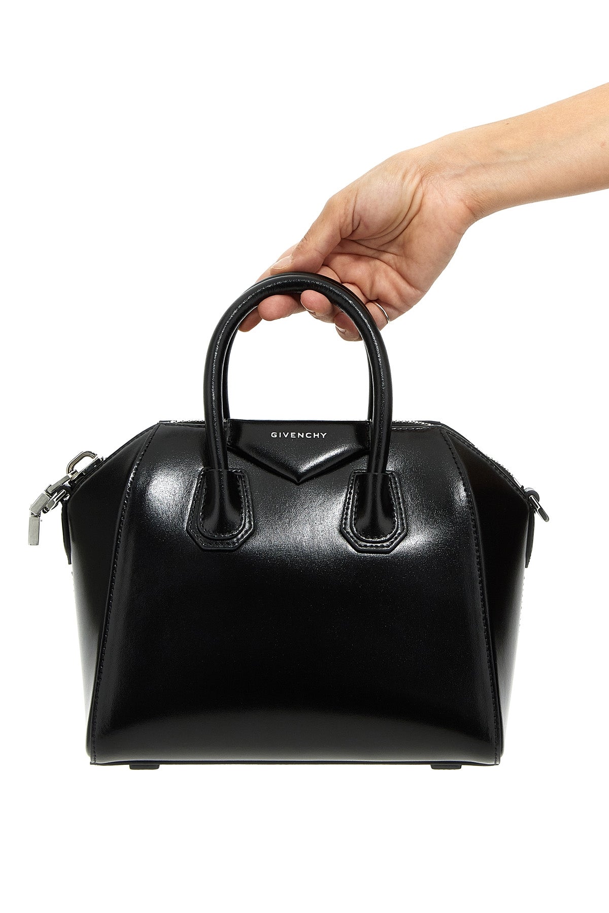 GIVENCHY 'ANTIGONA' MINI HANDBAG BB50TNB1R0001