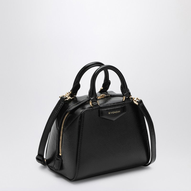 GIVENCHY Black Antigona Cube nano bag BB50ZUB24BP_GIV-001