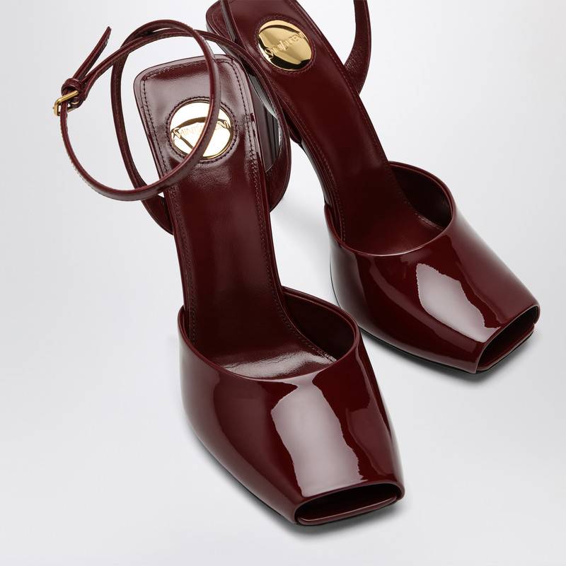 Saint Laurent La Scandale sandal in burgundy patent leather 8060481TV00P_YSL-6117