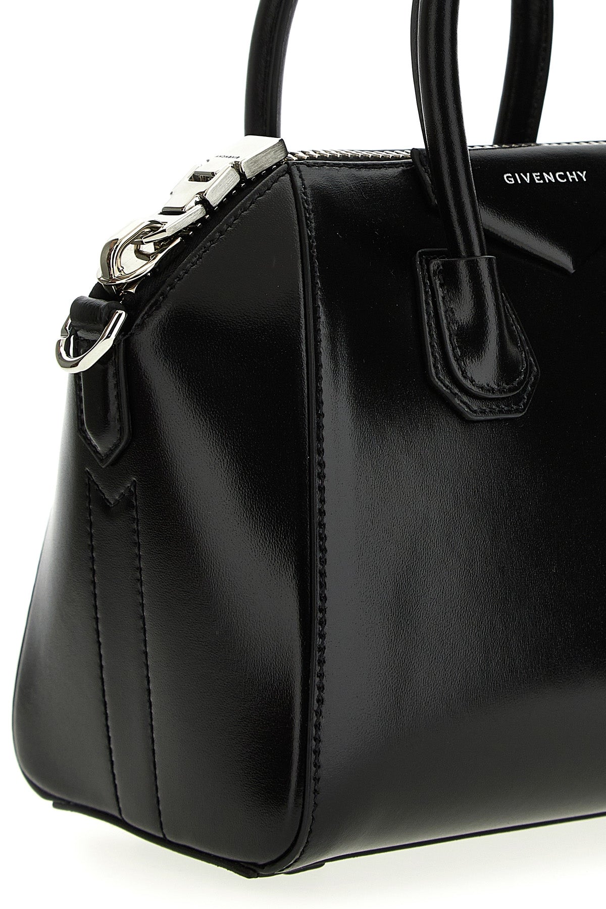 GIVENCHY 'ANTIGONA' MINI HANDBAG BB50TNB1R0001