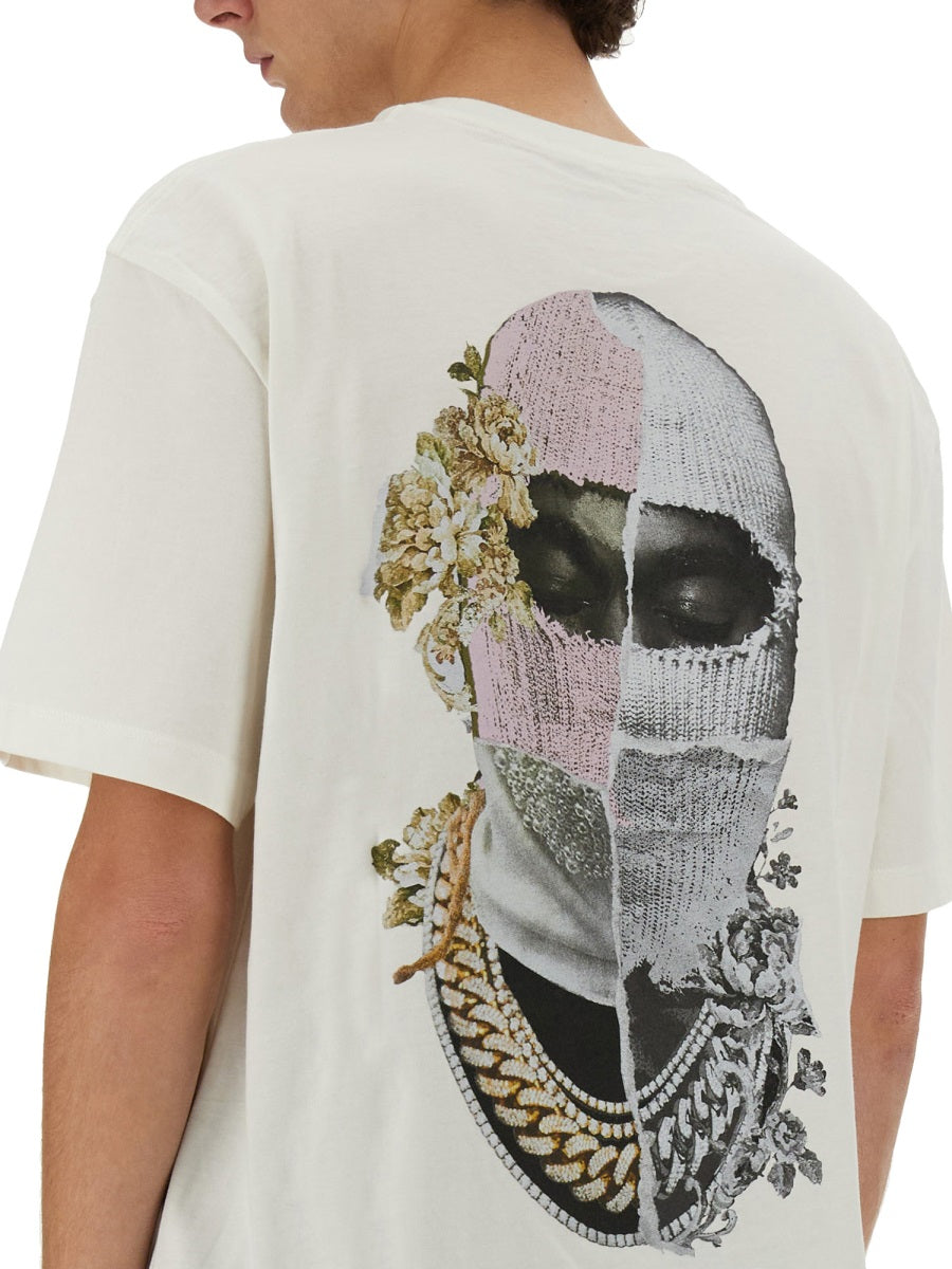 IH NOM UH NIT "NEWSPAPER MASK" T-SHIRT NCS24219081