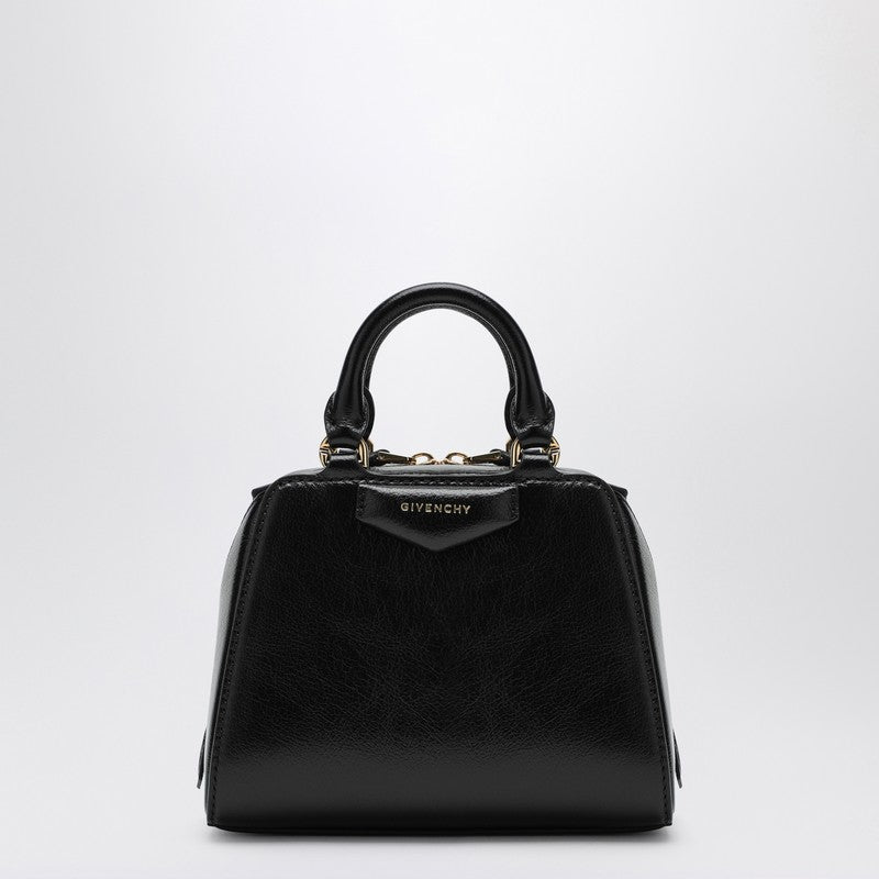 GIVENCHY Black Antigona Cube nano bag BB50ZUB24BP_GIV-001