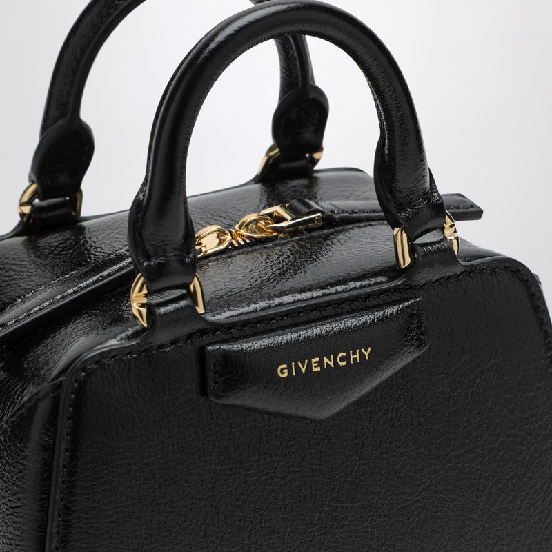 GIVENCHY Black Antigona Cube nano bag BB50ZUB24BP_GIV-001