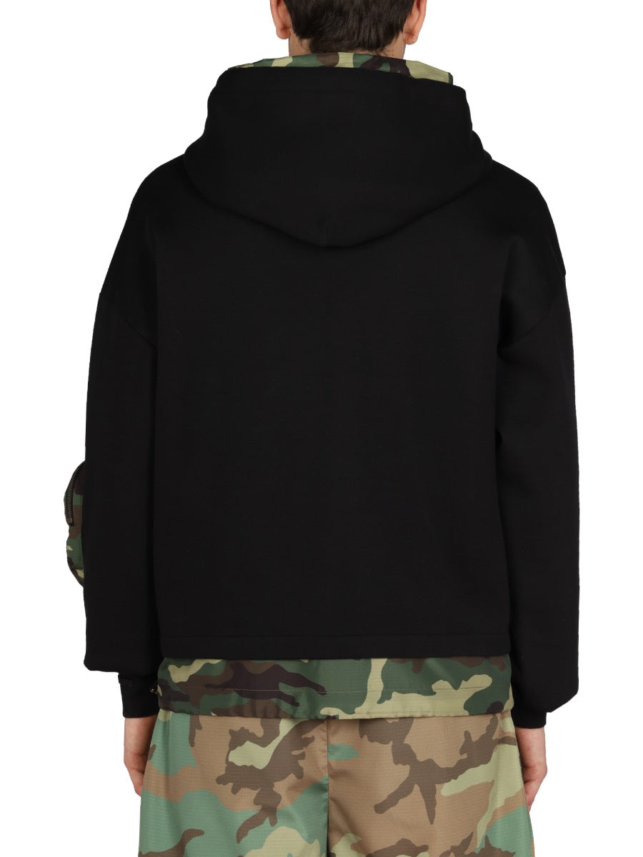 Dolce & Gabbana SWEATSHIRT WITH CAMO DETAILS G9WZ2ZG7BSQS9000