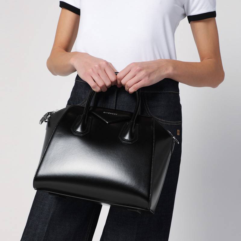 GIVENCHY Antigona Box small black bag BB50TPB1R0Q_GIV-001