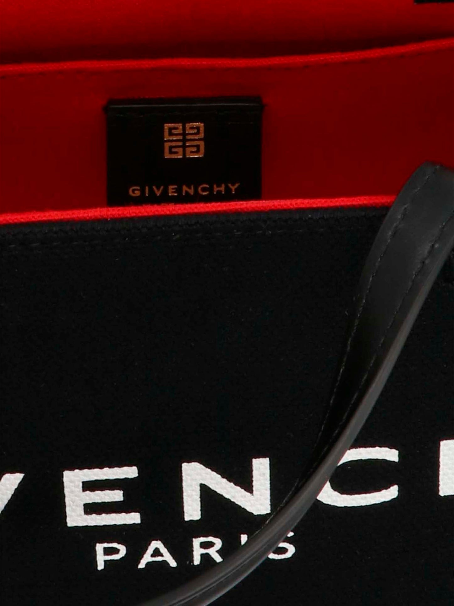 GIVENCHY 'MINI G-TOTE' HANDBAG BB50N0B1F1001