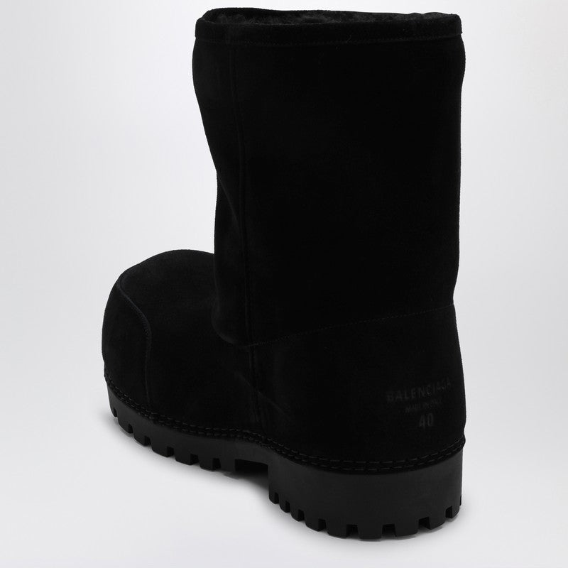 Balenciaga Black Alaska boots 802174WBFC1P_BALEN-1000